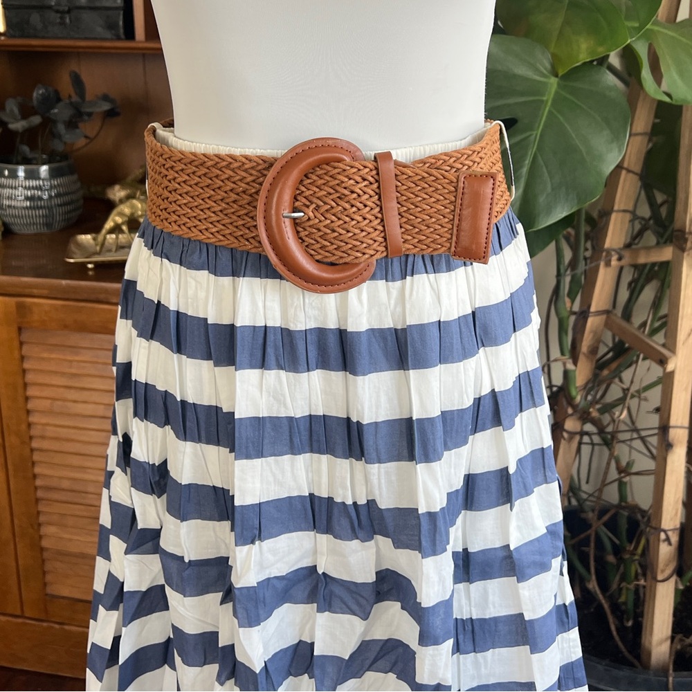 *Remain Knee Length Striped Blue & White Skirt with Brown Woven Wide Belt S - Picture 4 of 11